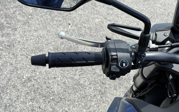 2026 Honda® CB750 Hornet E-Clutch