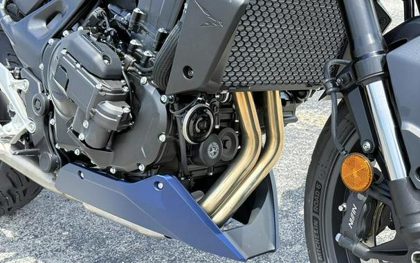 2026 Honda® CB750 Hornet E-Clutch