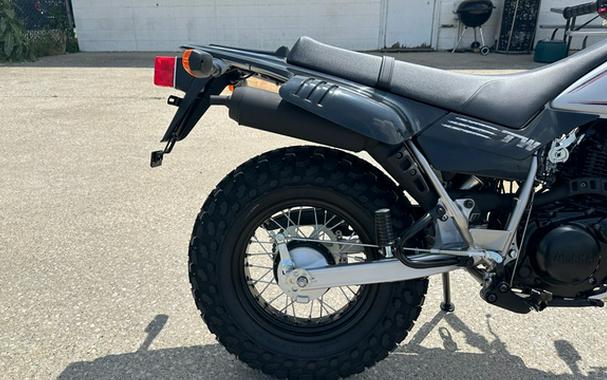 2027 Yamaha TW 200