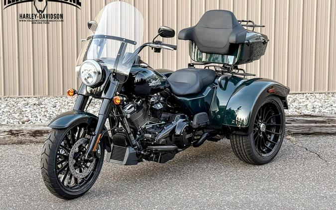 2024 Harley-Davidson Freewheeler Alpine Green / Vivid Black