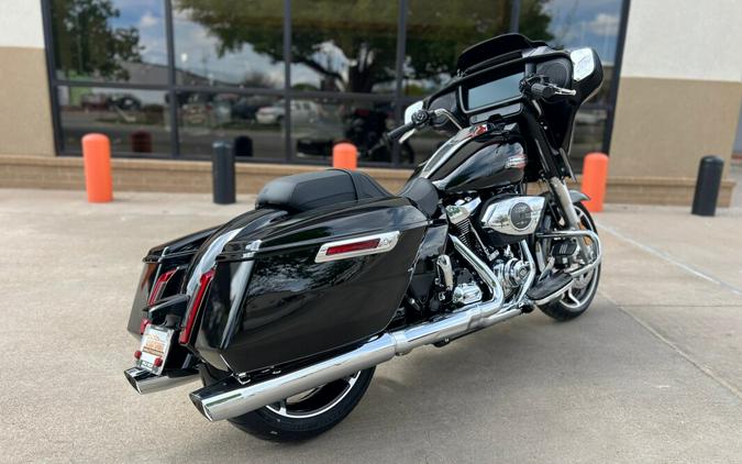 2024 Harley-Davidson® Street Glide® Black