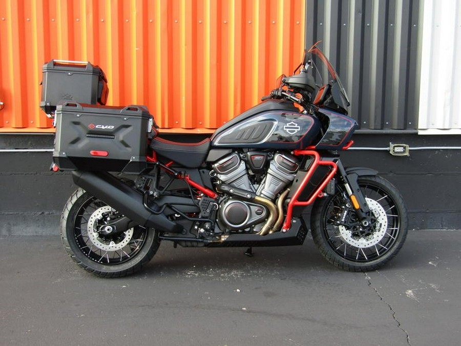 2025 Harley-Davidson® RA1250SE