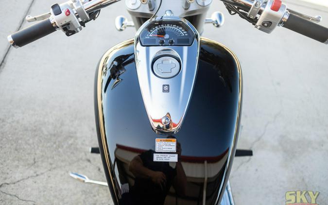 2025 Suzuki BOULEVARD M109R