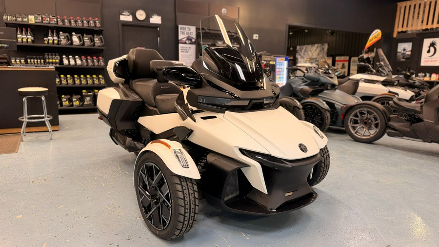 2026 Can-Am Spyder RT Sea-to-Sky