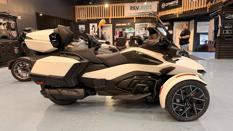 2026 Can-Am Spyder RT Sea-to-Sky