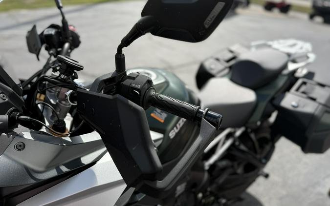 2024 Suzuki GSX-S1000GX+ Metallic Triton Blue - 00176C