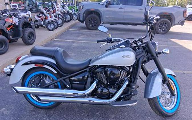 2024 Kawasaki Vulcan 900 Classic
