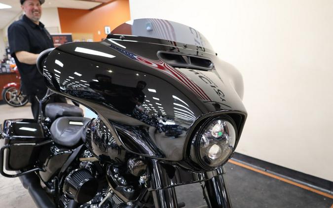FLHXST 2022 Street Glide® ST