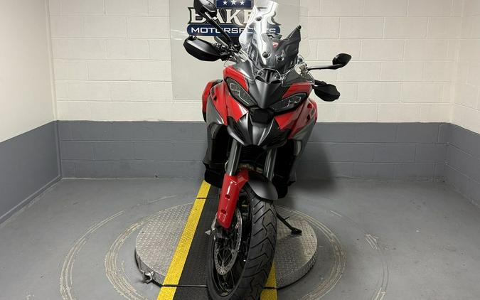 2026 Ducati Multistrada V4 S Travel & Radar Red