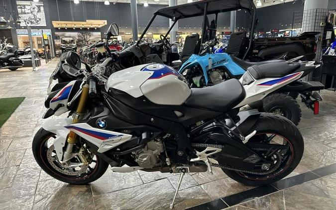 2019 BMW S 1000 R