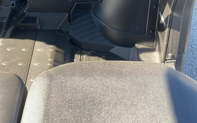 2025 Can-Am Defender MAX DPS HD10