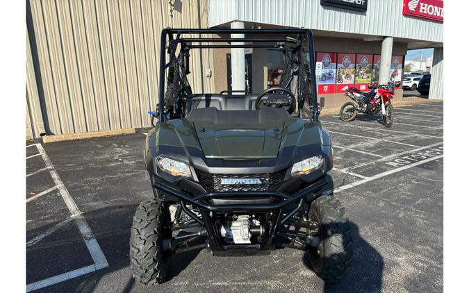 2026 Honda Pioneer 700-4 Deluxe