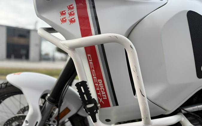 2023 Ducati DesertX Star White Silk - 01390C