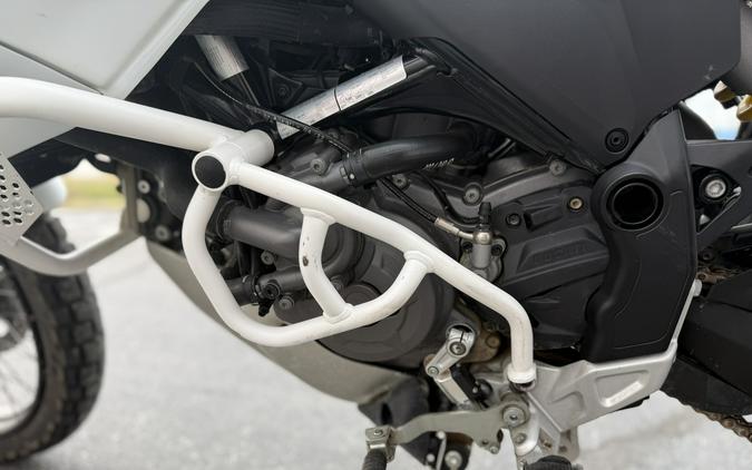 2023 Ducati DesertX Star White Silk - 01390C