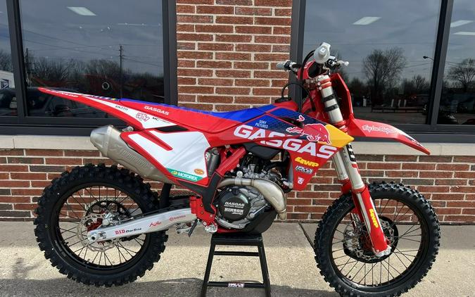 2024 GasGas MC 450F and 250F Factory Editions First Look