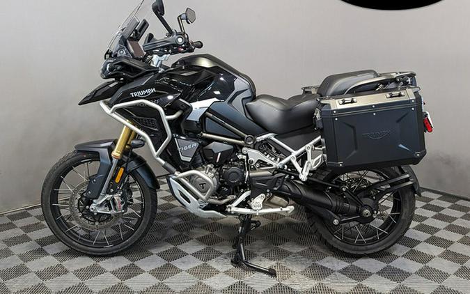 2023 Triumph Tiger 1200 Rally Explorer Sapphire Black