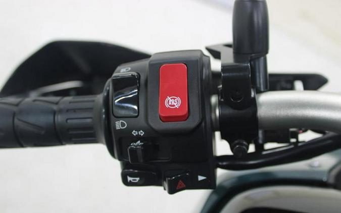 2026 Kawasaki KLE500 SE ABS