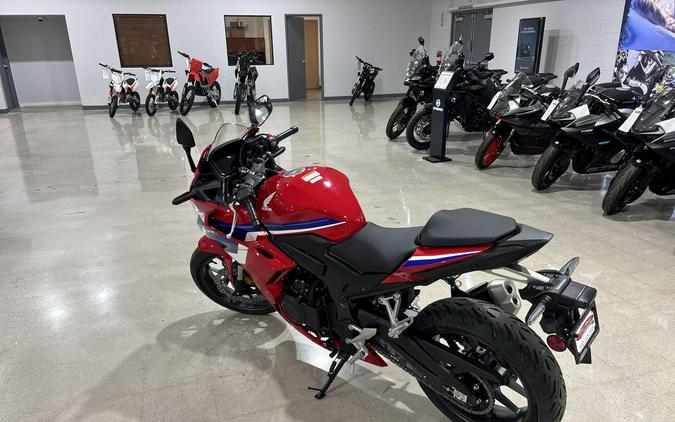 2026 Honda CBR500R ABS