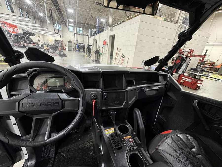 2025 Polaris® General XP 4 1000 Sport