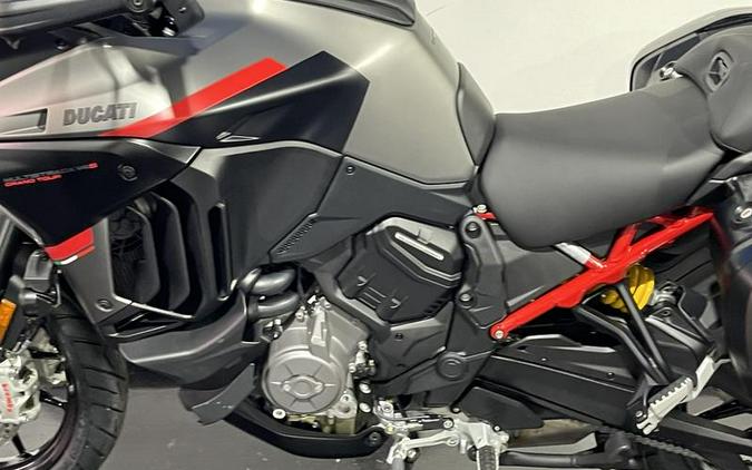 2024 Ducati Multistrada V4 S Grand Tour