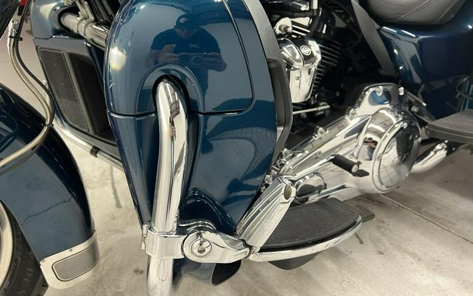 FLHTCUTG 2020 Tri Glide Ultra