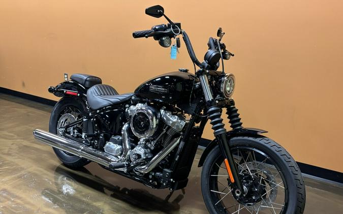 FXBB 2025 Street Bob™