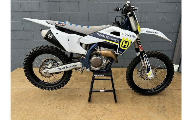 2025 FC 250 - Husqvarna Motorcycles