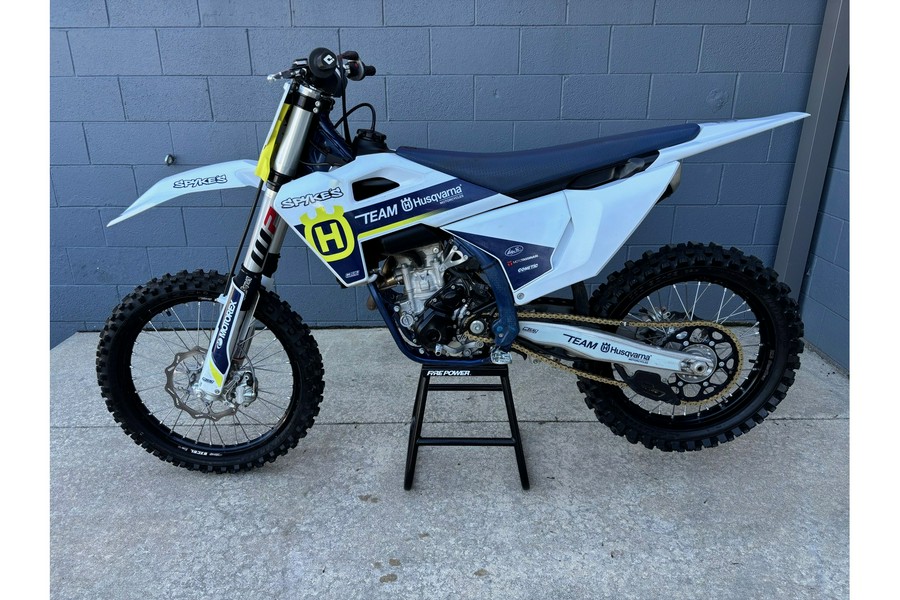 2025 FC 250 - Husqvarna Motorcycles