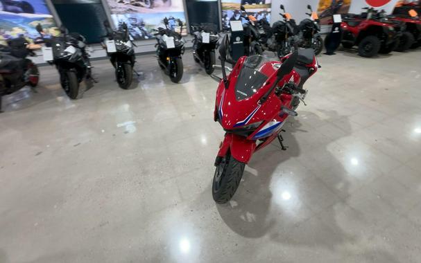 2026 Honda CBR500R ABS