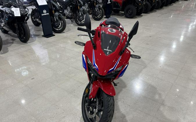 2026 Honda CBR500R ABS