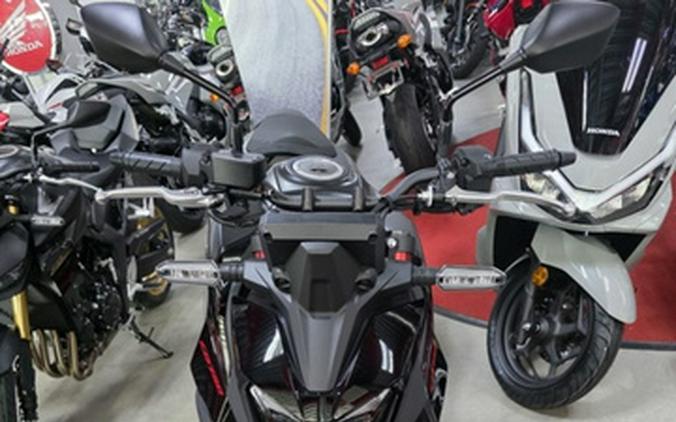 2026 Honda CB750 Hornet E-Clutch