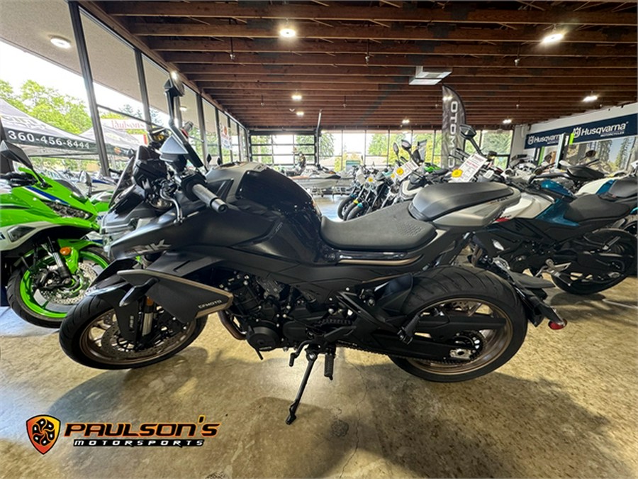 2024 CFMOTO NK 800