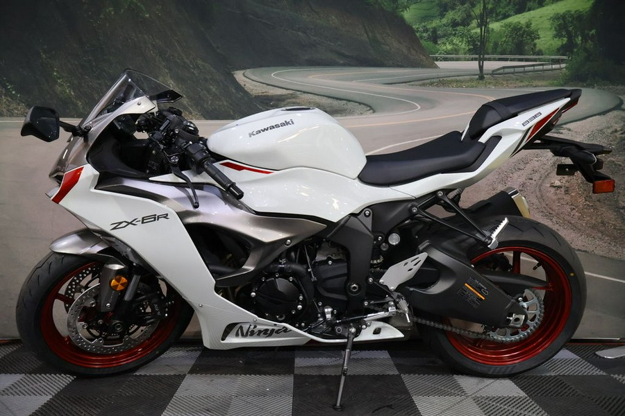 2025 Kawasaki Ninja® ZX™-6R ABS