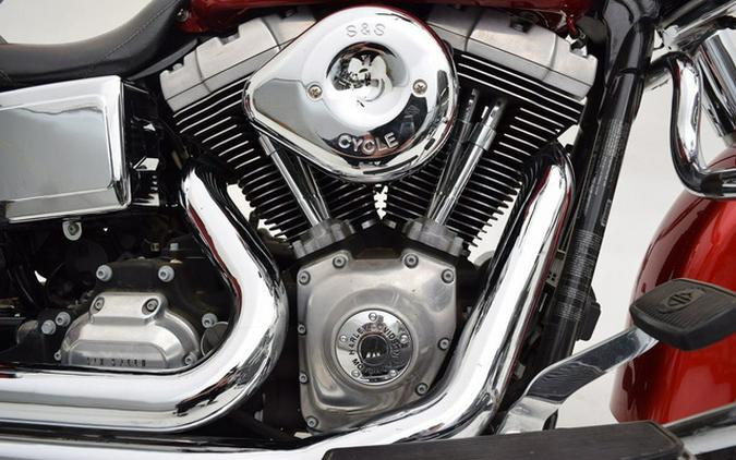 2013 Harley-Davidson FLD - Dyna Switchback