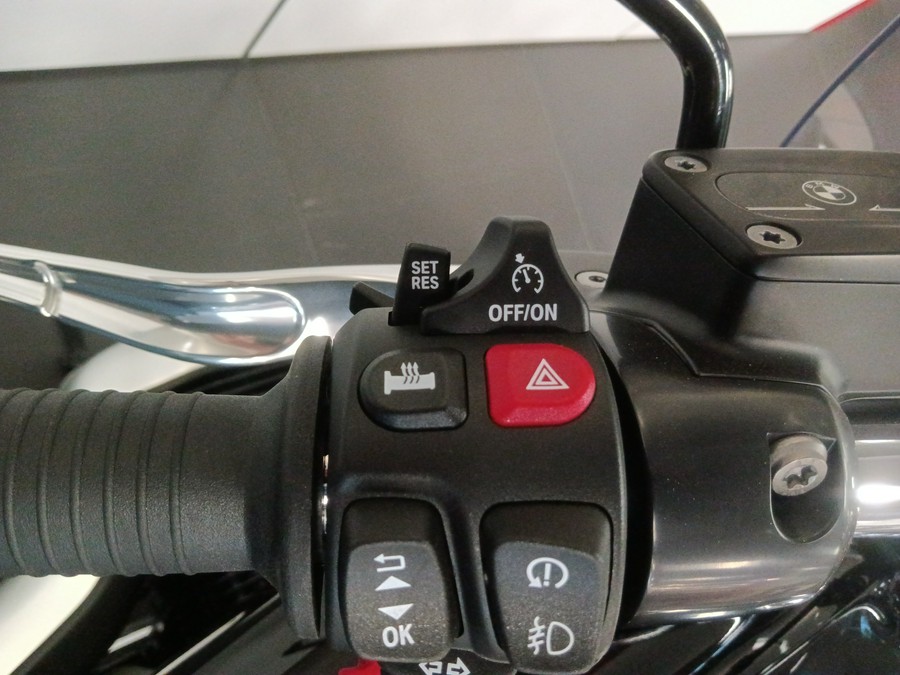 2025 BMW R 18 Classic