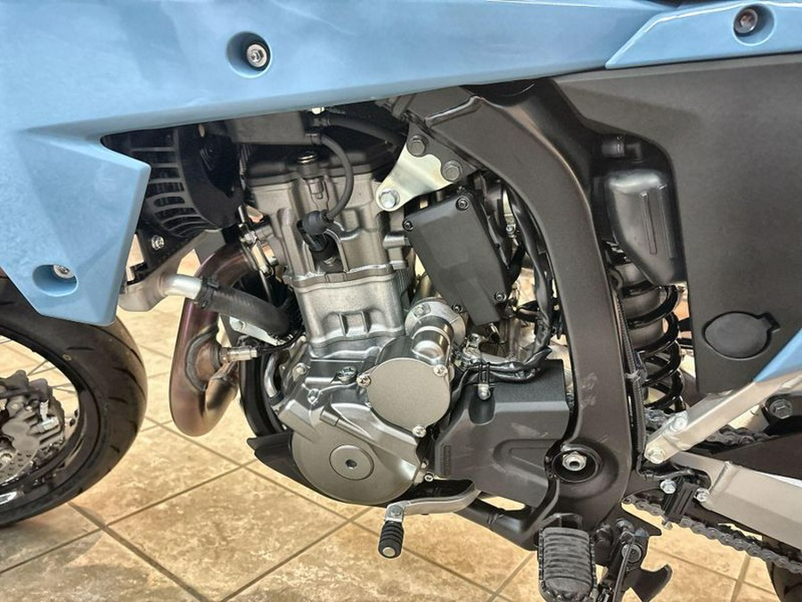 New 2025 Suzuki DR-Z 4SM Base