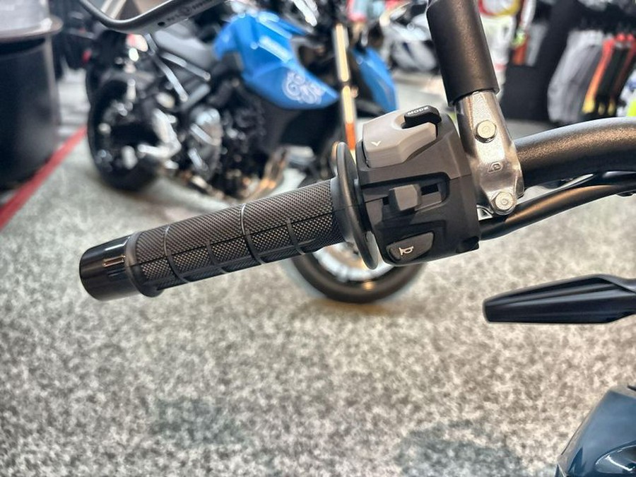 New 2025 Suzuki DR-Z 4SM Base