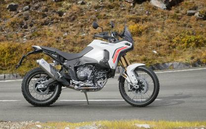 2026 Ducati DesertX Star White Silk