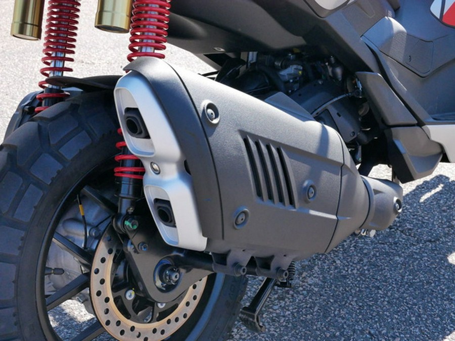 2027 Aprilia ESSAN1AUS2