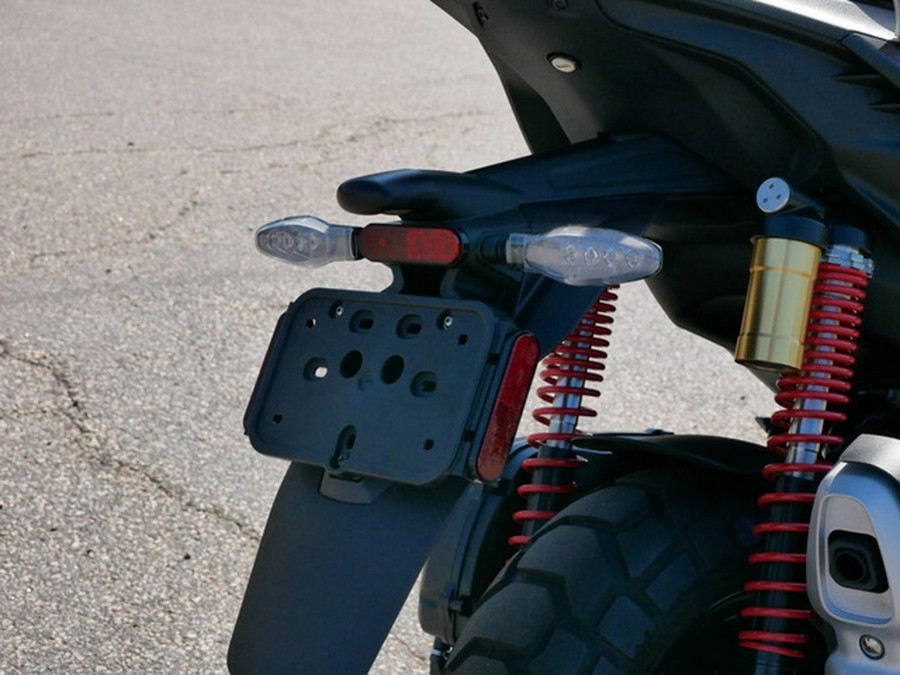 2027 Aprilia ESSAN1AUS2