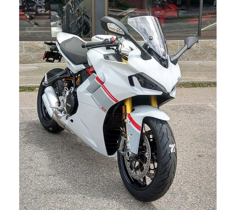 2024 Ducati Supersport 950 S White Stripe