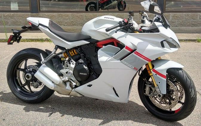 2024 Ducati Supersport 950 S White Stripe