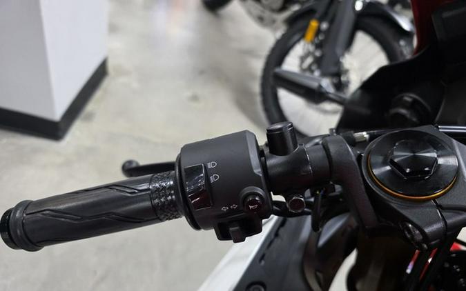 2026 Yamaha YZF R3 70Th Anniversary Edition