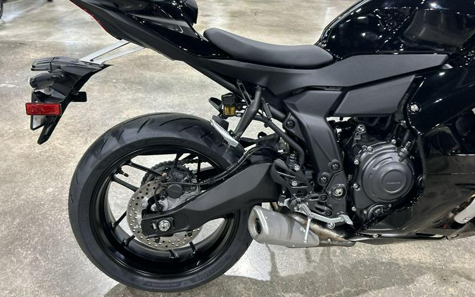 2026 Yamaha YZF-R3 ABS