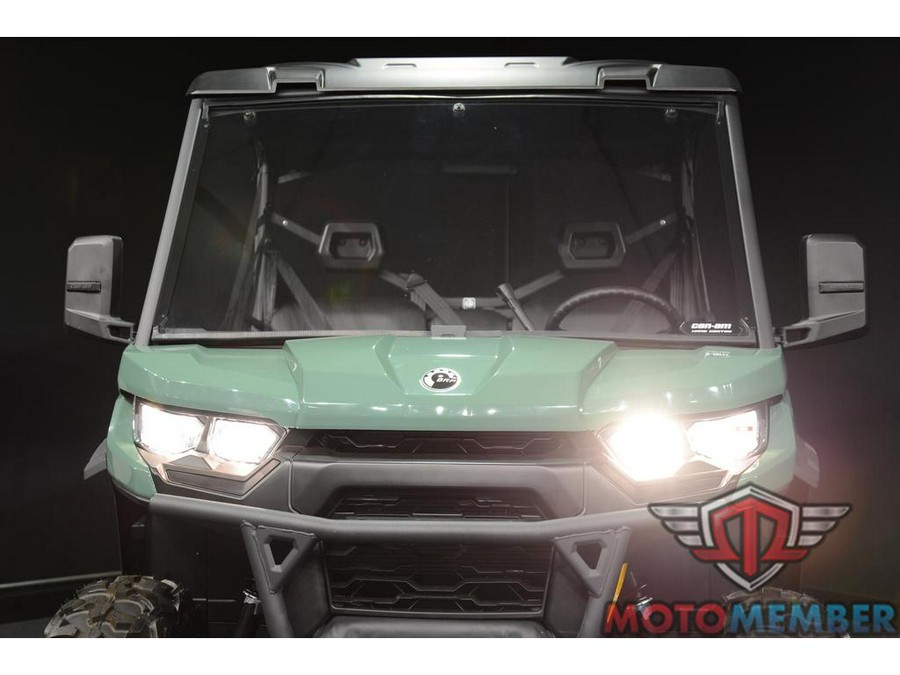 2026 Can-Am Defender HD7