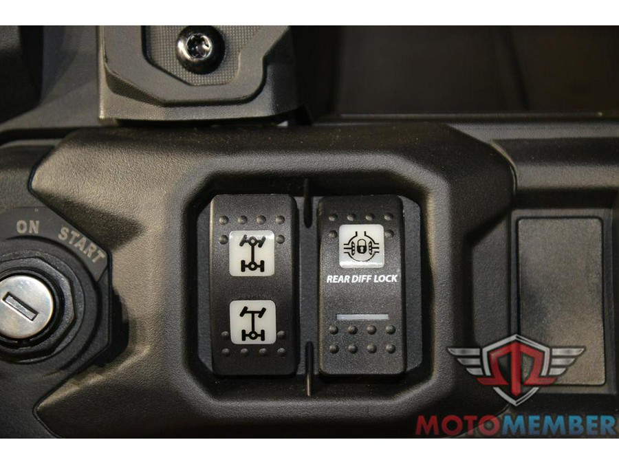2026 Can-Am Defender HD7