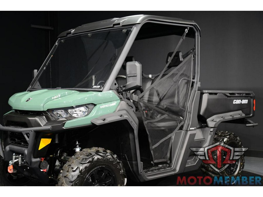 2026 Can-Am Defender HD7