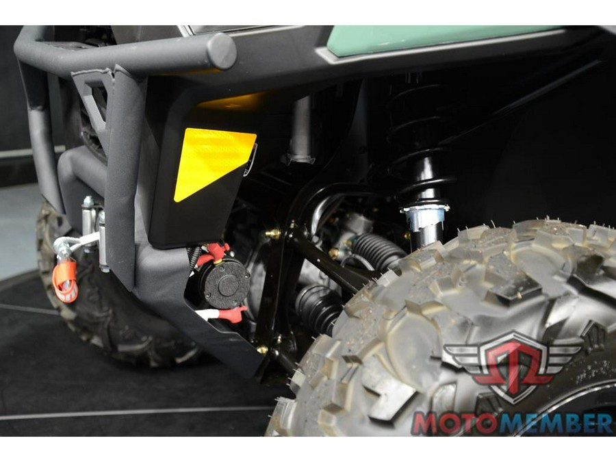 2026 Can-Am Defender HD7