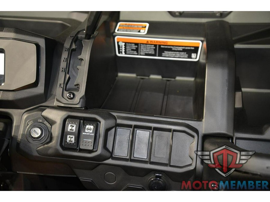 2026 Can-Am Defender HD7