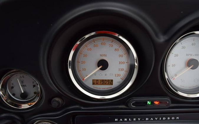2010 Harley-Davidson Street Glide FLHX